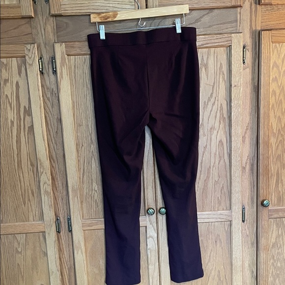 Rafaella Burgundy Leggings with Silver Accents - Picture 3 of 6
